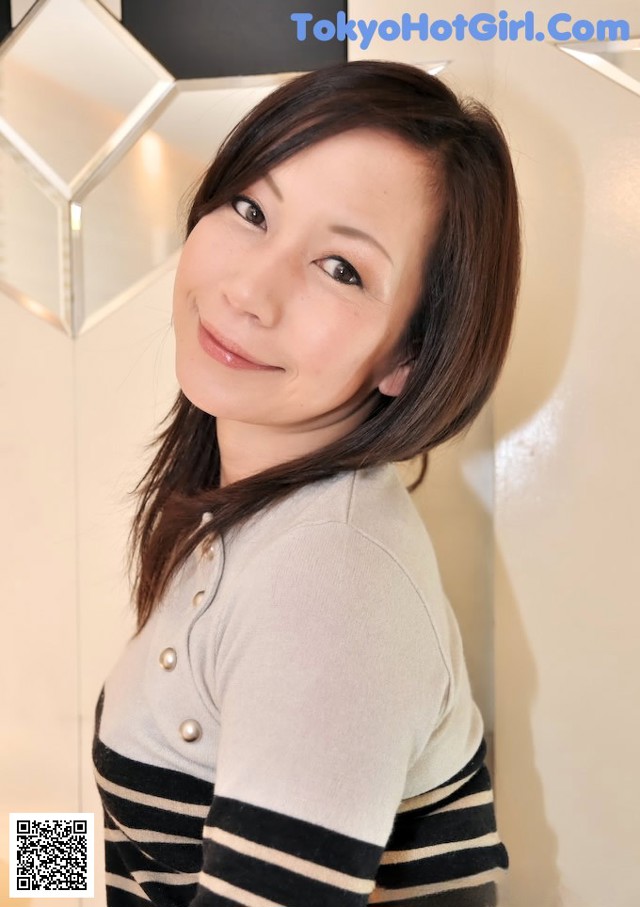 Tomomi Kawakami - Xxxnew Naturals Photo No.984e83