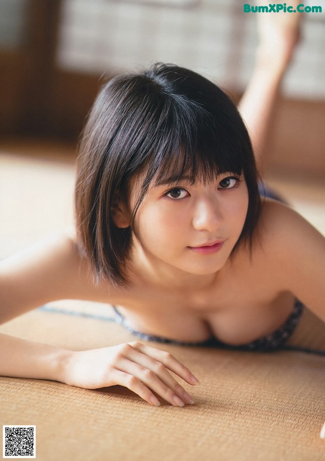 Minami Yamada 山田南実, Young Gangan 2019 No.22 (ヤングガンガン 2019年22号) No.4e7a09